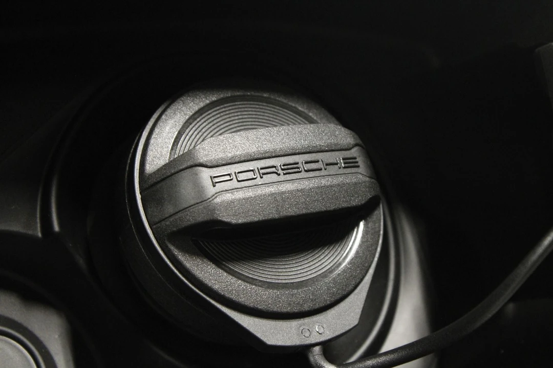 2026 Porsche 9Y0/9Y3 Cayenne - Image 24 of 31