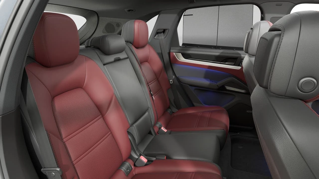 2026 Porsche 9Y0/9Y3 Cayenne - Image 13 of 14