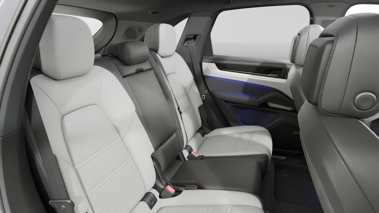 2026 Porsche 9Y0/9Y3 Cayenne - Image 13 of 14