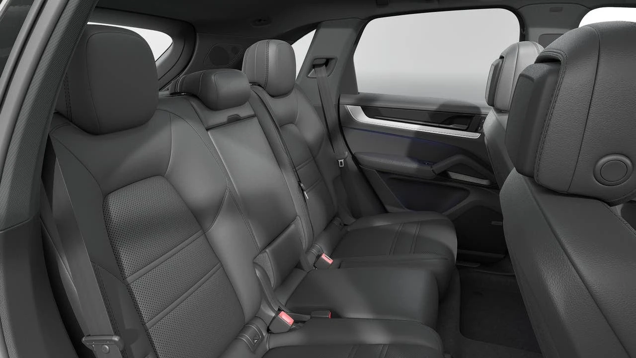 2026 Porsche 9Y0/9Y3 Cayenne - Image 13 of 14