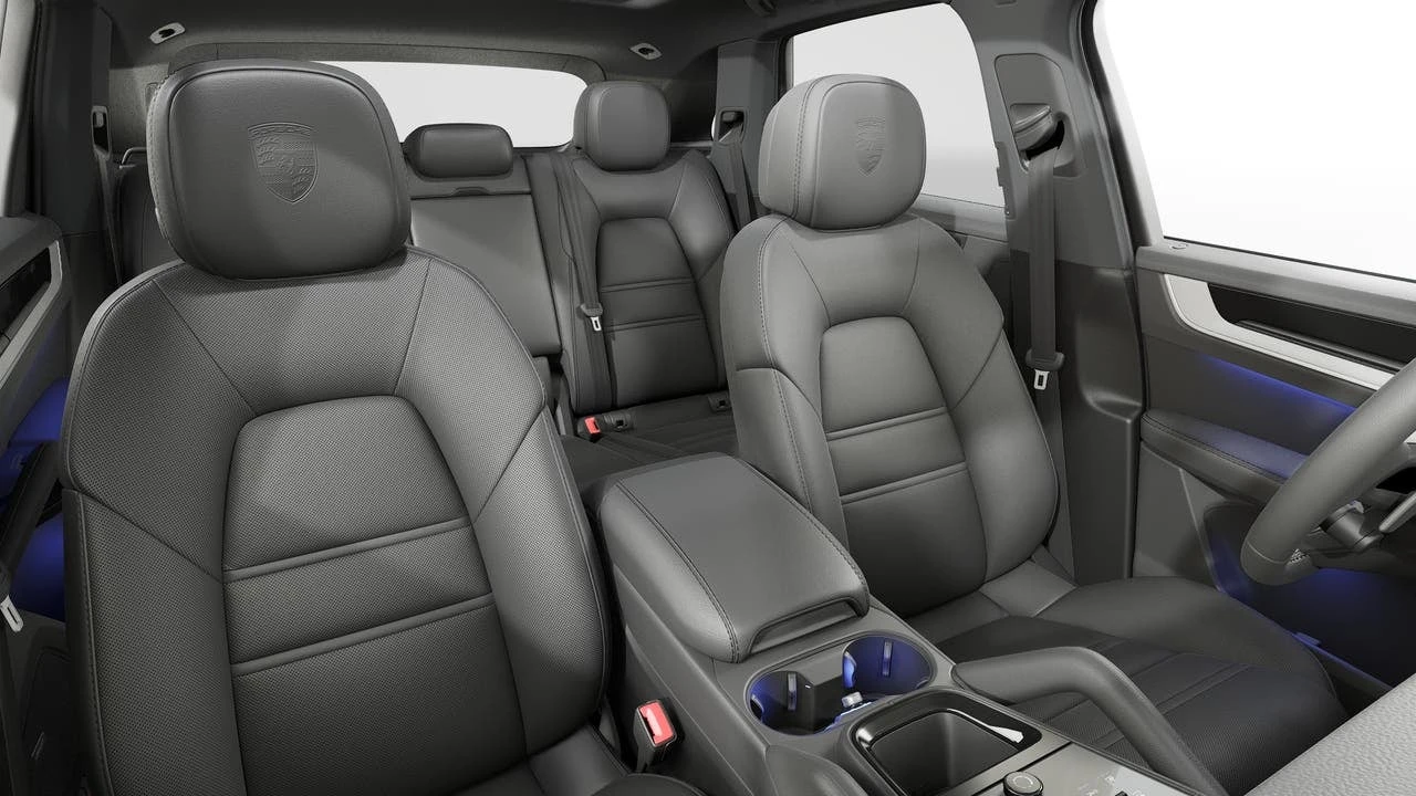 2026 Porsche 9Y0/9Y3 Cayenne - Image 12 of 14