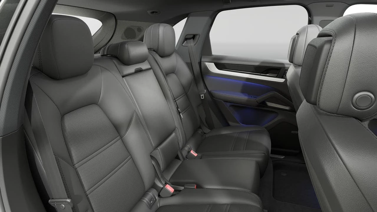 2026 Porsche 9Y0/9Y3 Cayenne - Image 13 of 14