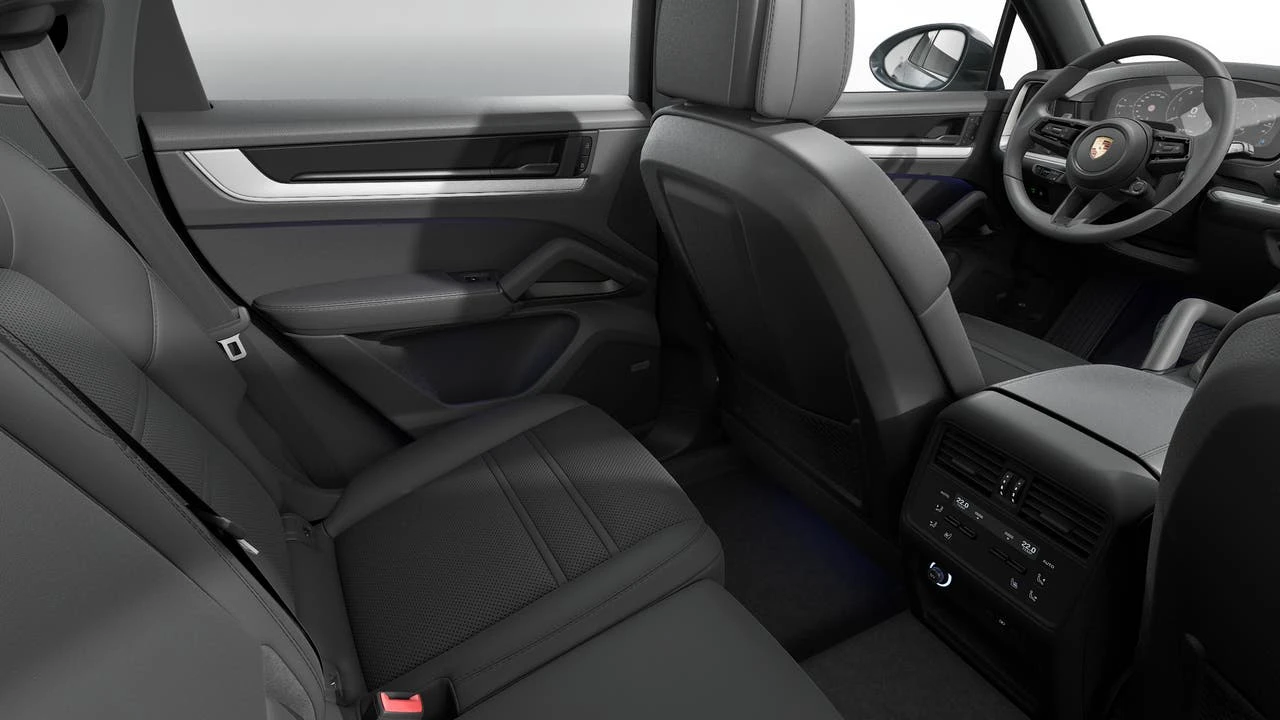 2026 Porsche 9Y0/9Y3 Cayenne Coupe - Image 13 of 13