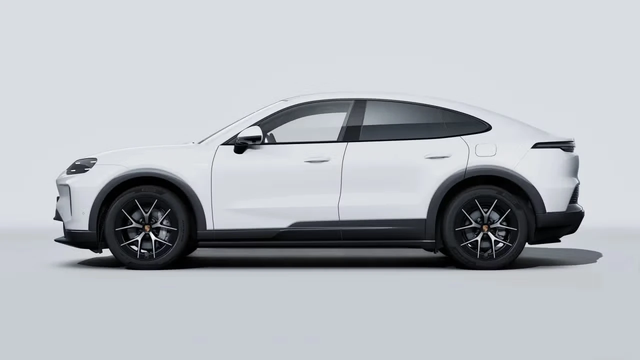 2026 Porsche 9Y0/9Y3 Cayenne Coupe - Image 12 of 31