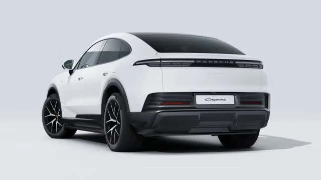 2026 Porsche 9Y0/9Y3 Cayenne Coupe - Image 18 of 31