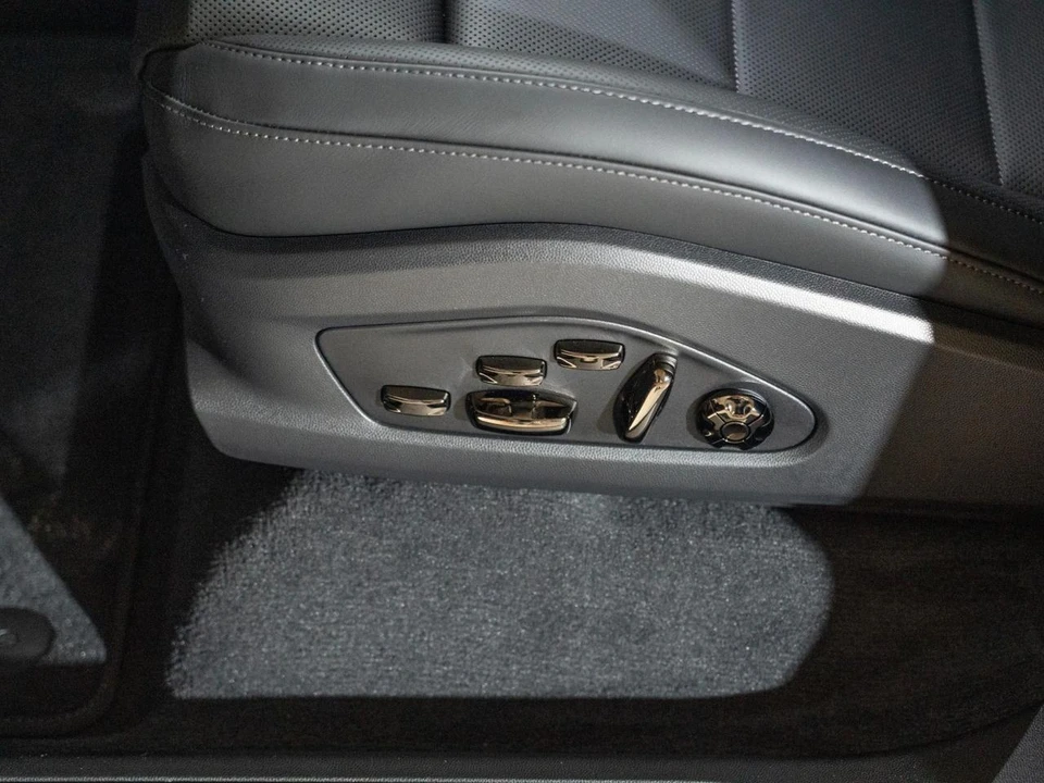 2026 Porsche 9Y0/9Y3 Cayenne Coupe - Image 9 of 23