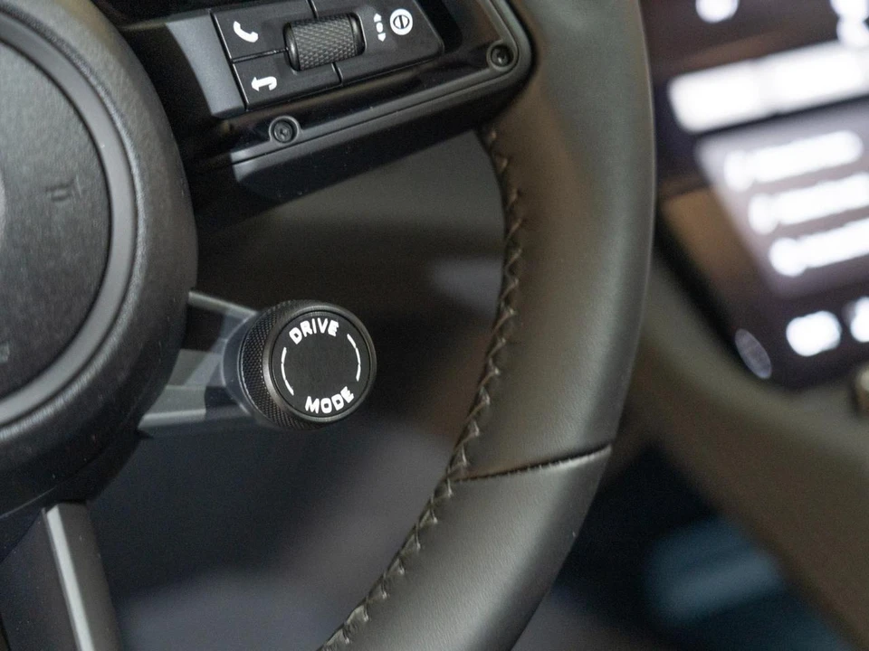 2026 Porsche 9Y0/9Y3 Cayenne Coupe - Image 19 of 23