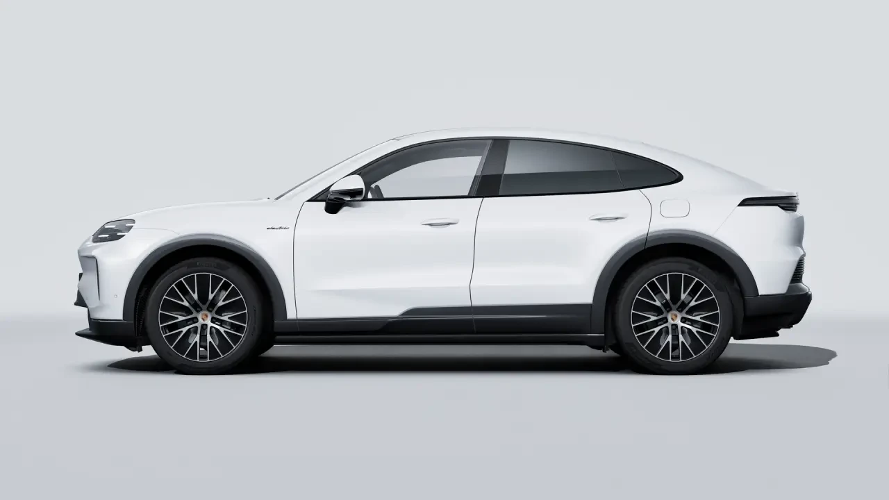 2026 Porsche 9Y0/9Y3 Cayenne Coupe - Image 16 of 30