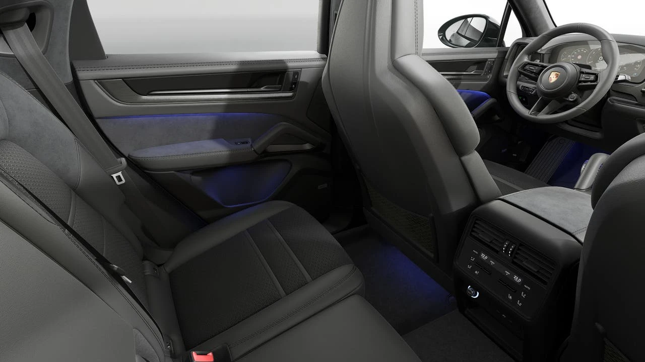 2026 Porsche 9Y0/9Y3 Cayenne Coupe - Image 14 of 14