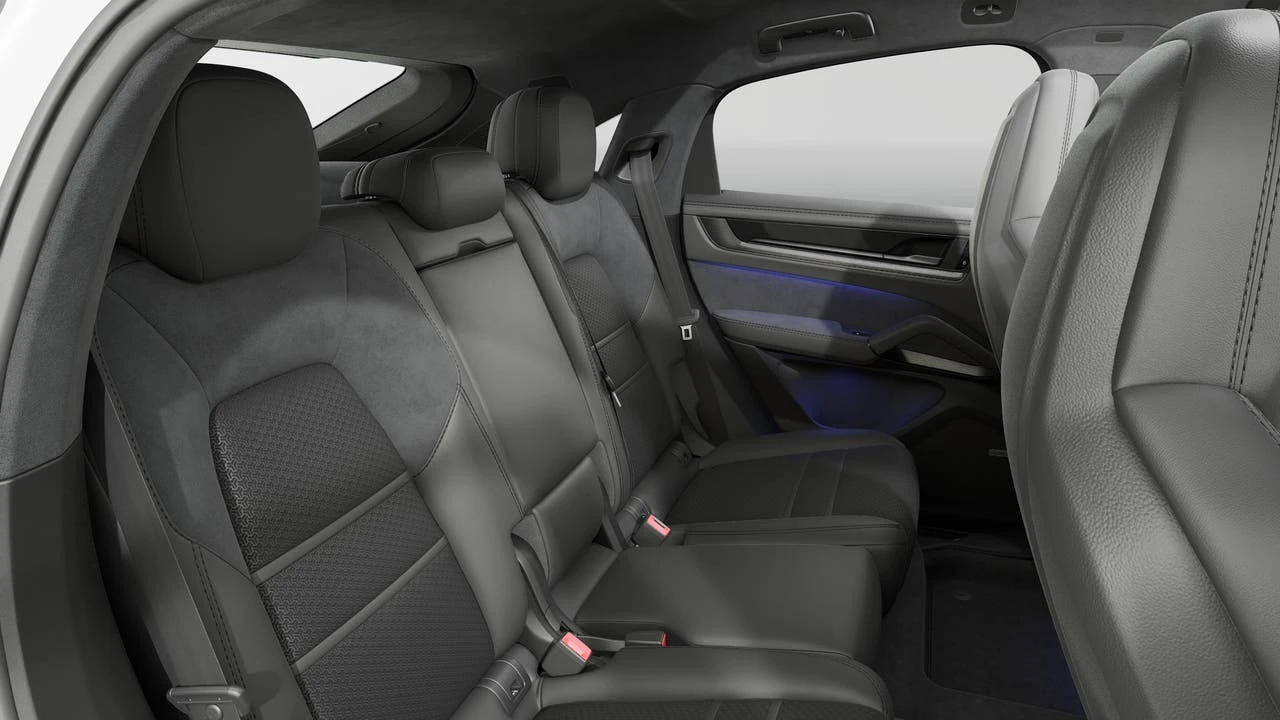 2026 Porsche 9Y0/9Y3 Cayenne Coupe - Image 13 of 14