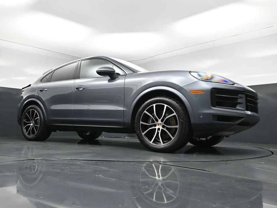 2026 Porsche 9Y0/9Y3 Cayenne - Image 26 of 31