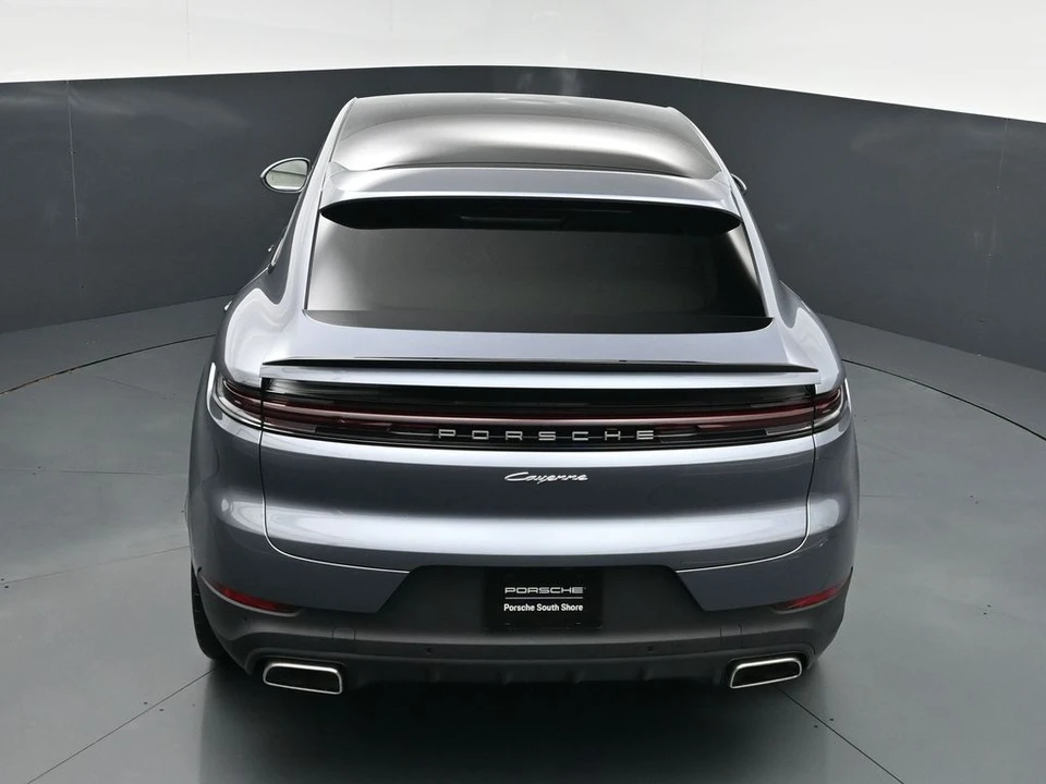 2026 Porsche 9Y0/9Y3 Cayenne - Image 15 of 31