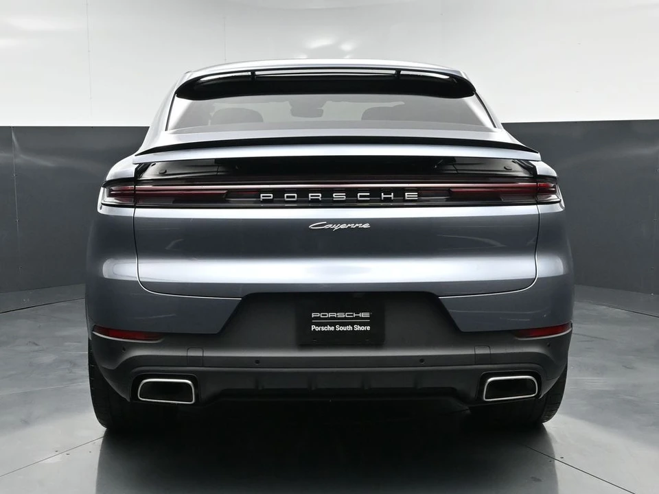 2026 Porsche 9Y0/9Y3 Cayenne - Image 7 of 31