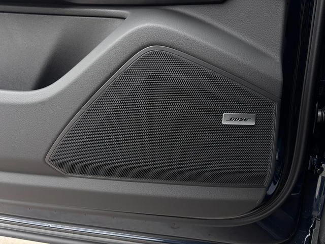 2026 Porsche 9Y0/9Y3 Cayenne - Image 26 of 31