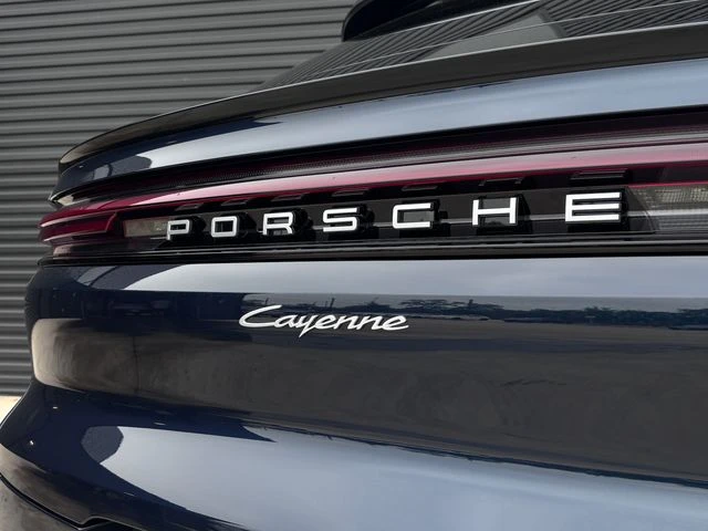 2026 Porsche 9Y0/9Y3 Cayenne - Image 30 of 31