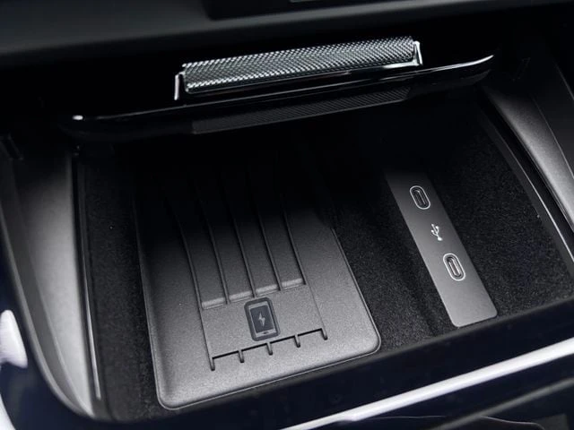 2026 Porsche 9Y0/9Y3 Cayenne - Image 24 of 31