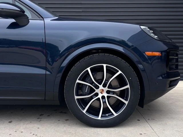2026 Porsche 9Y0/9Y3 Cayenne - Image 11 of 31