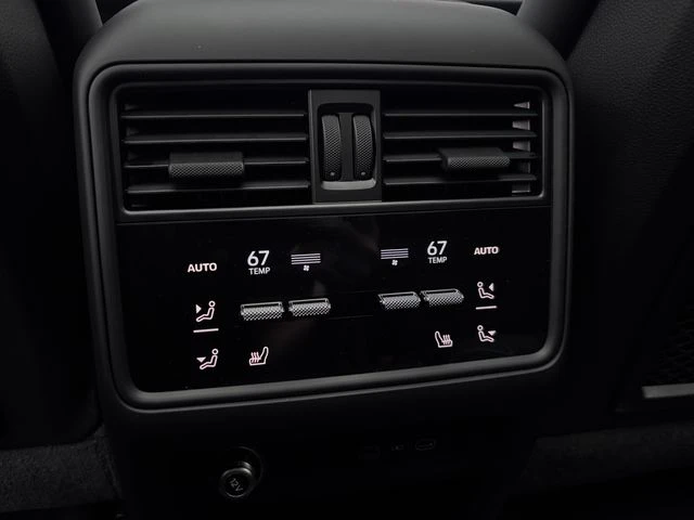 2026 Porsche 9Y0/9Y3 Cayenne - Image 27 of 31
