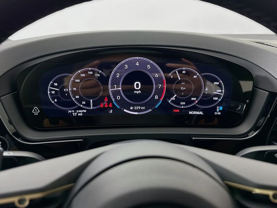 2026 Porsche 9Y0/9Y3 Cayenne Coupe - Image 18 of 31