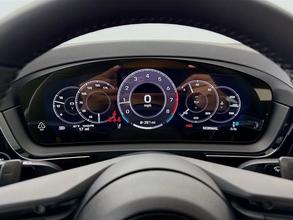2026 Porsche 9Y0/9Y3 Cayenne Coupe - Image 18 of 31