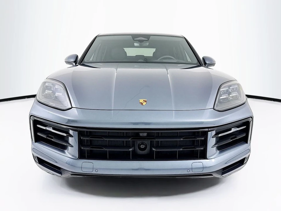 2026 Porsche 9Y0/9Y3 Cayenne Coupe - Image 6 of 31