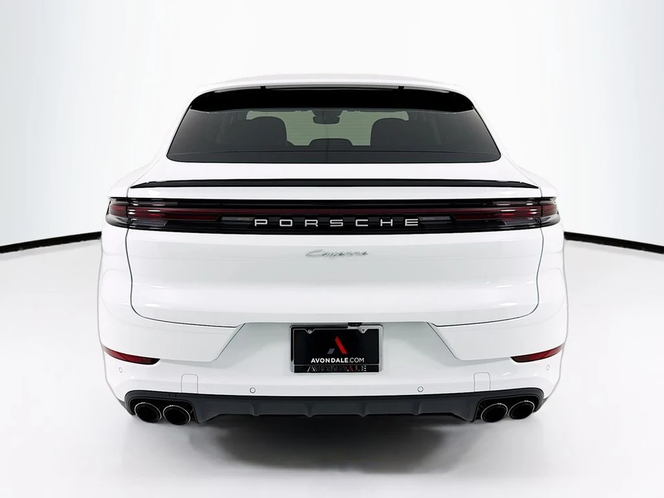 2026 Porsche 9Y0/9Y3 Cayenne Coupe - Image 10 of 31