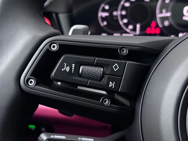 2026 Porsche 9Y0/9Y3 Cayenne - Image 17 of 31