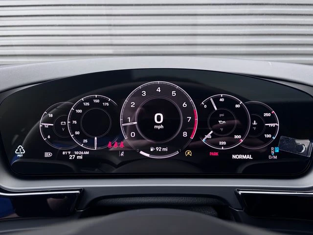 2026 Porsche 9Y0/9Y3 Cayenne - Image 16 of 31