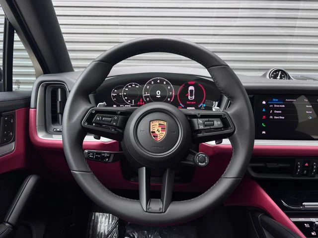 2026 Porsche 9Y0/9Y3 Cayenne - Image 15 of 31
