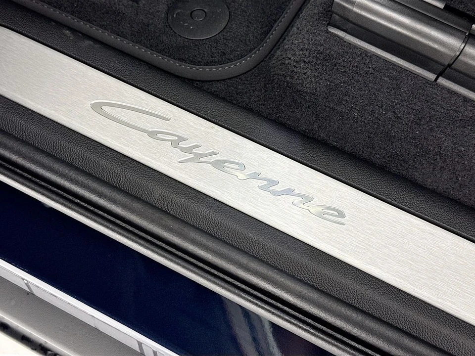 2026 Porsche 9Y0/9Y3 Cayenne Coupe - Image 12 of 31