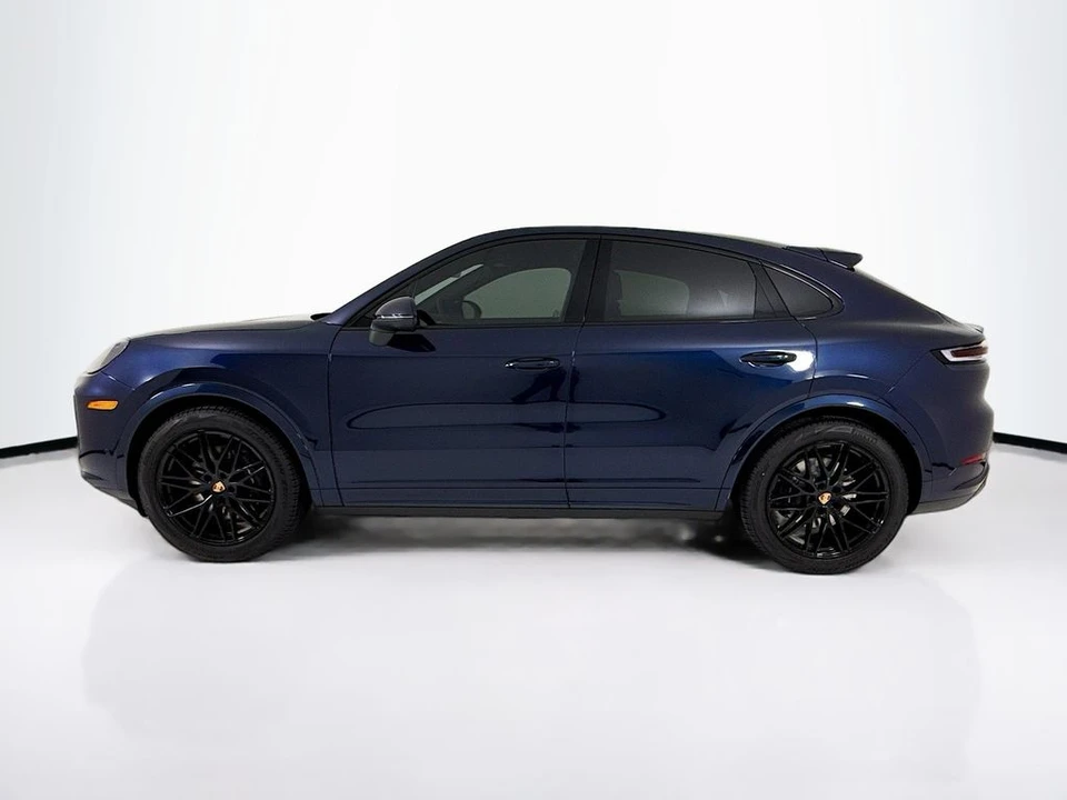 2026 Porsche 9Y0/9Y3 Cayenne Coupe - Image 2 of 31