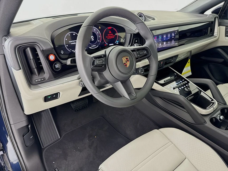 2026 Porsche 9Y0/9Y3 Cayenne Coupe - Image 4 of 31