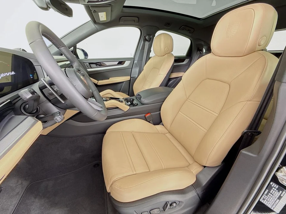 2026 Porsche 9Y0/9Y3 Cayenne Coupe - Image 5 of 31