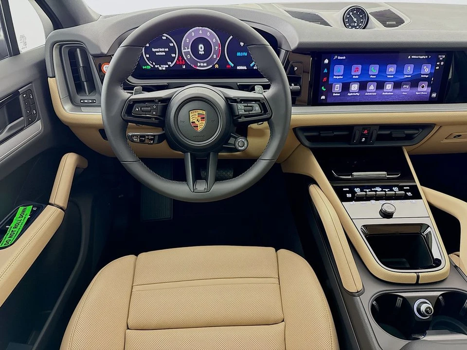 2026 Porsche 9Y0/9Y3 Cayenne Coupe - Image 27 of 31
