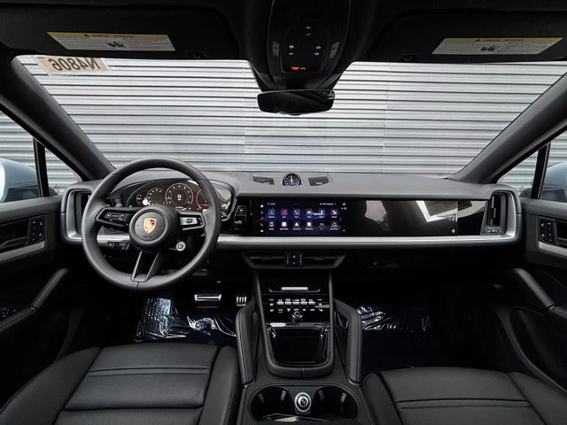 2026 Porsche 9Y0/9Y3 Cayenne Coupe - Image 13 of 31