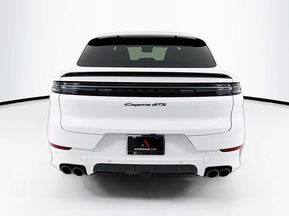 2026 Porsche 9Y0/9Y3 Cayenne Coupe - Image 10 of 31