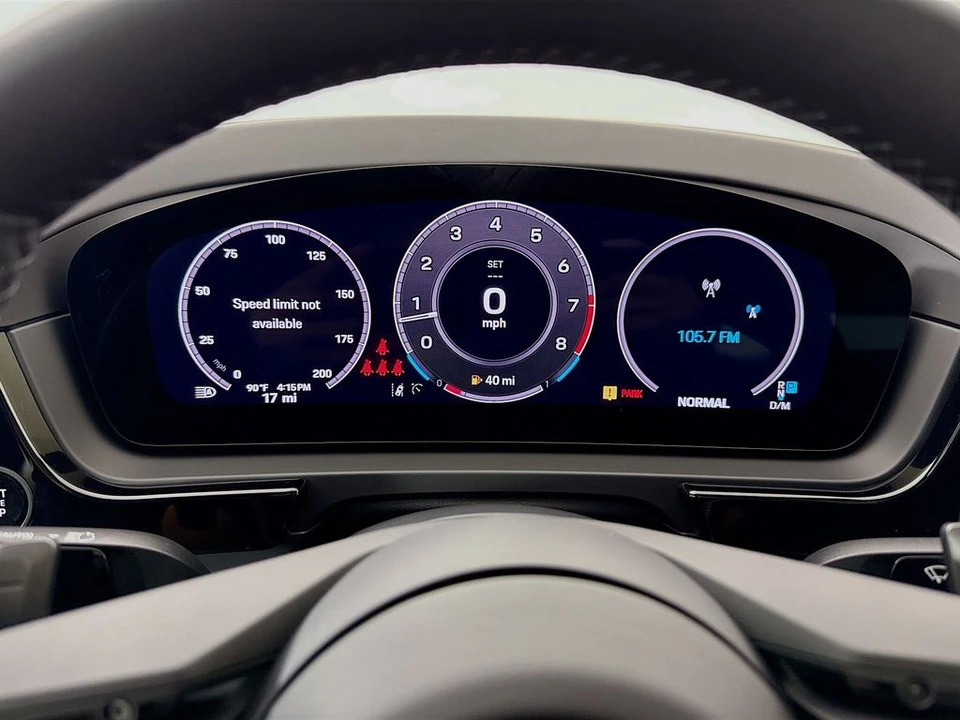 2026 Porsche 9Y0/9Y3 Cayenne Coupe - Image 16 of 31