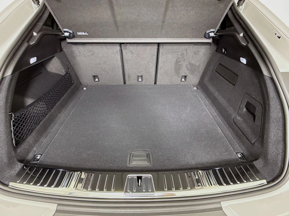 2026 Porsche 9Y0/9Y3 Cayenne Coupe - Image 28 of 31