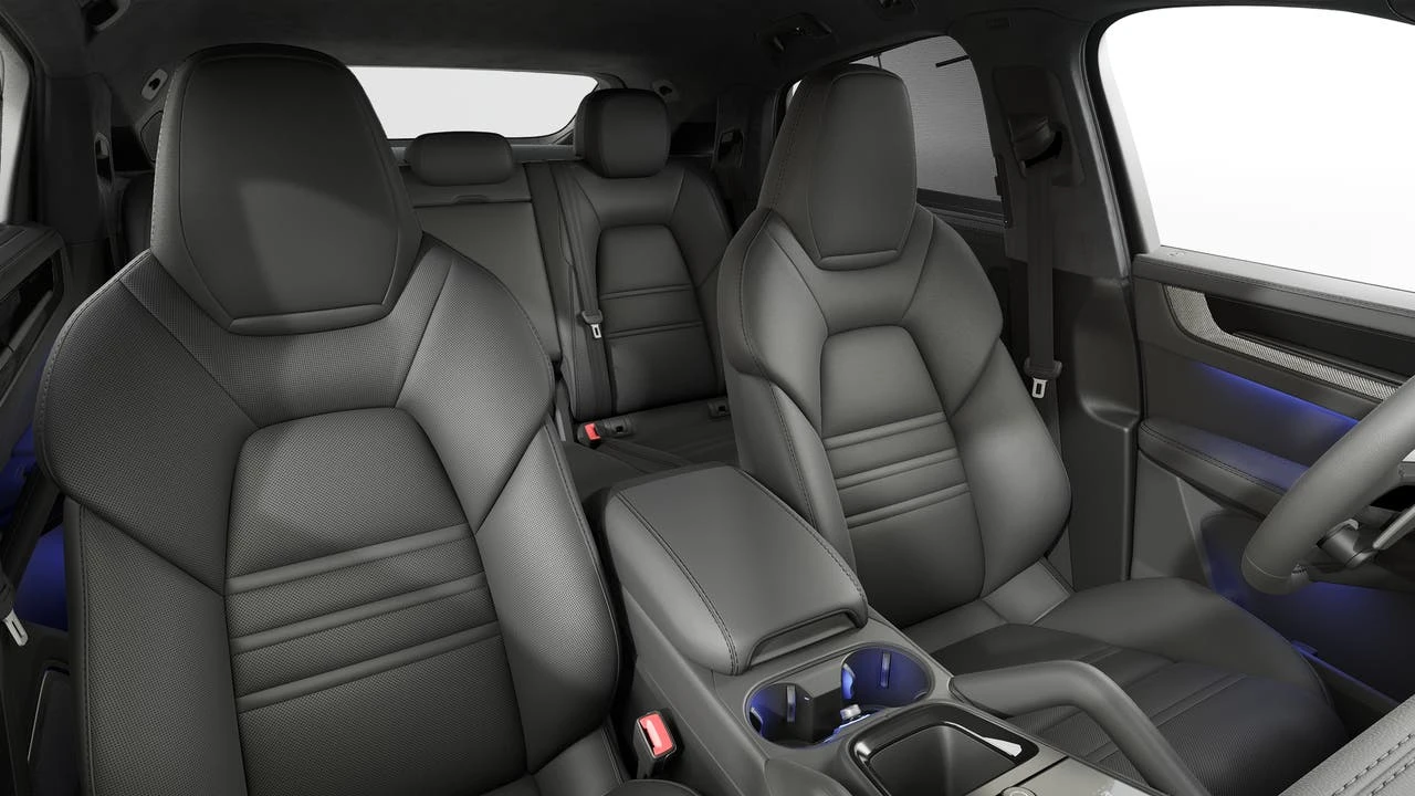 2026 Porsche 9Y0/9Y3 Cayenne Turbo GT - Image 12 of 14