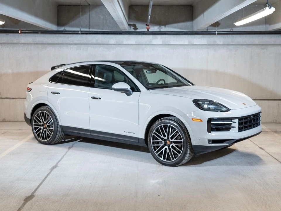 2026 Porsche 9Y0/9Y3 Cayenne Coupe - Image 7 of 28