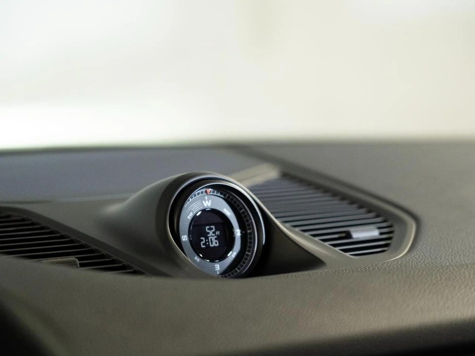 2026 Porsche 9Y0/9Y3 Cayenne Coupe - Image 20 of 28