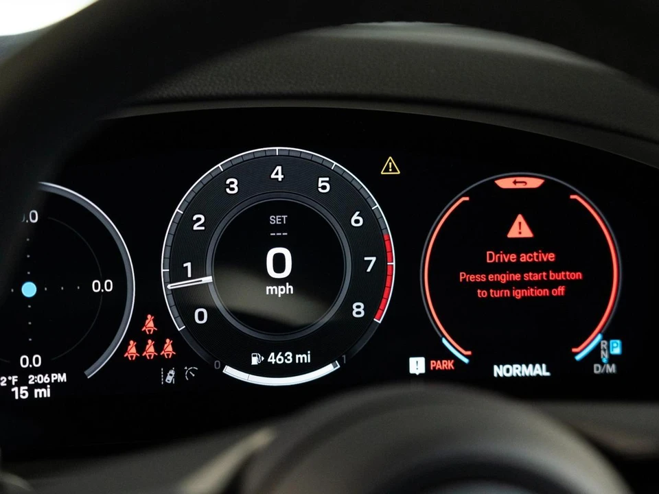2026 Porsche 9Y0/9Y3 Cayenne Coupe - Image 19 of 28