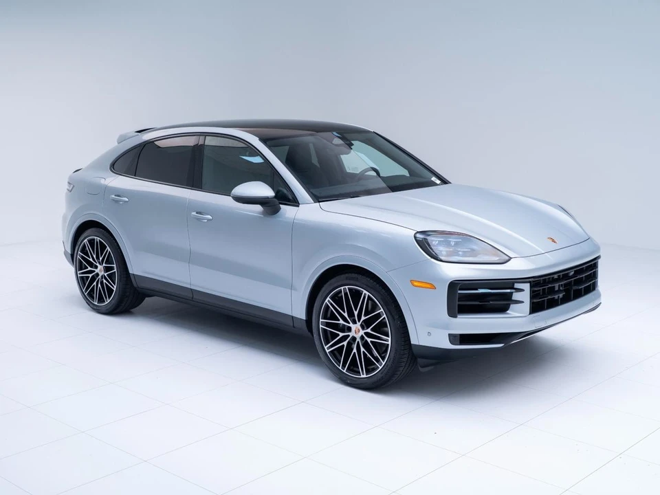 2026 Porsche 9Y0/9Y3 Cayenne Coupe - Image 7 of 31