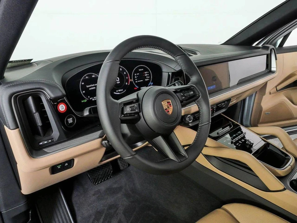 2026 Porsche 9Y0/9Y3 Cayenne Coupe - Image 4 of 5