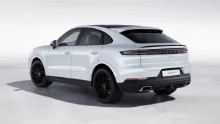 2026 Porsche - Image 17 of 30