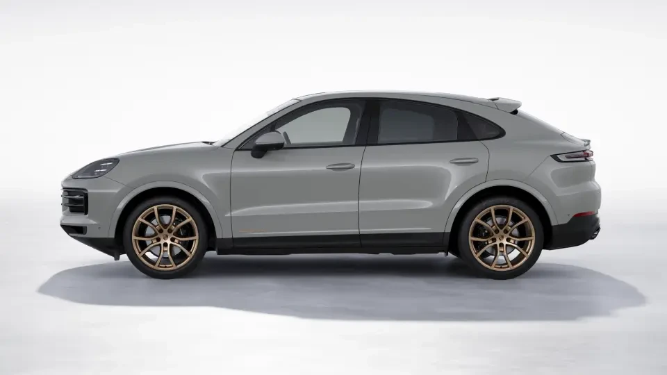 2026 Porsche 9Y0/9Y3 Cayenne Coupe - Image 15 of 30