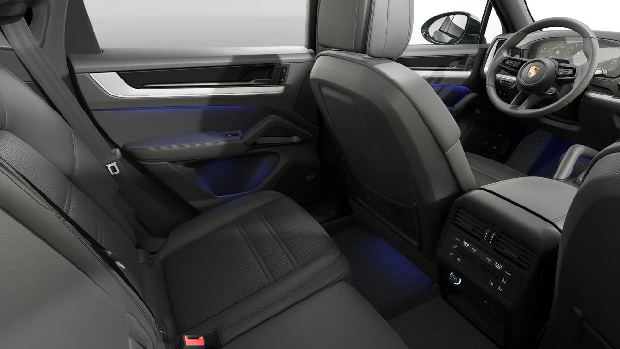 2026 Porsche 9Y0/9Y3 Cayenne Coupe - Image 14 of 14