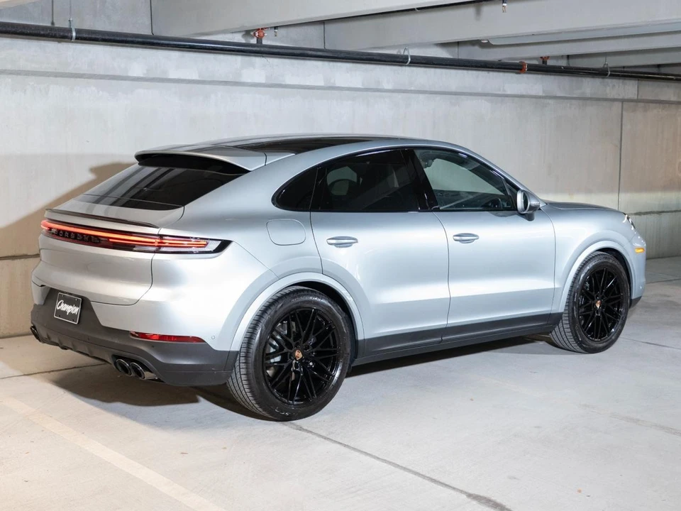 2026 Porsche 9Y0/9Y3 Cayenne Coupe - Image 9 of 29