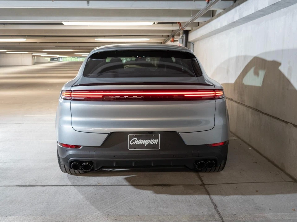 2026 Porsche 9Y0/9Y3 Cayenne Coupe - Image 10 of 29