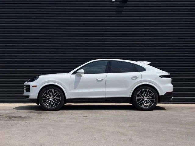 2026 Porsche 9Y0/9Y3 Cayenne Coupe - Image 2 of 5